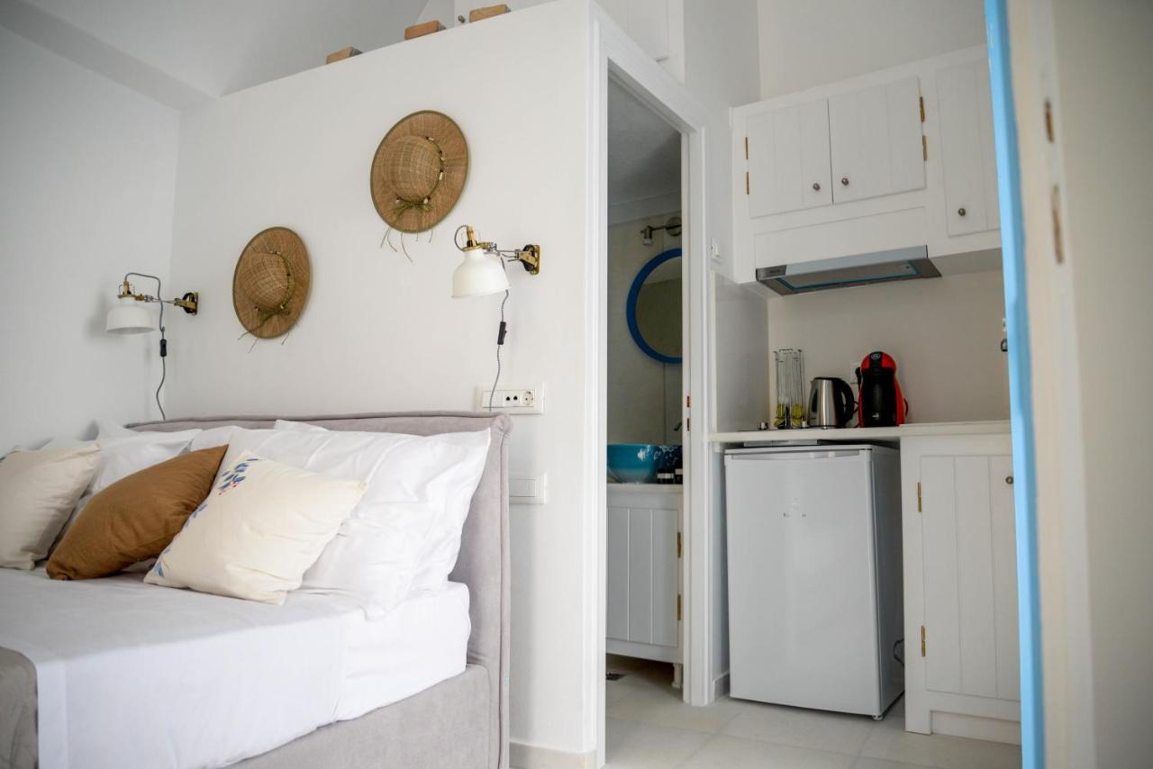 Sol-Mate Suites Oia  Exterior photo