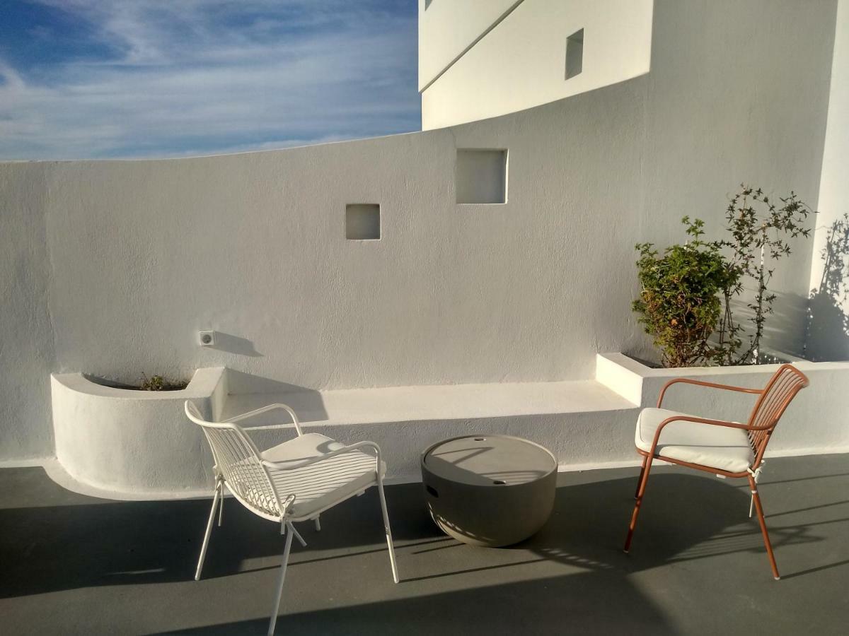 Sol-Mate Suites Oia  Exterior photo