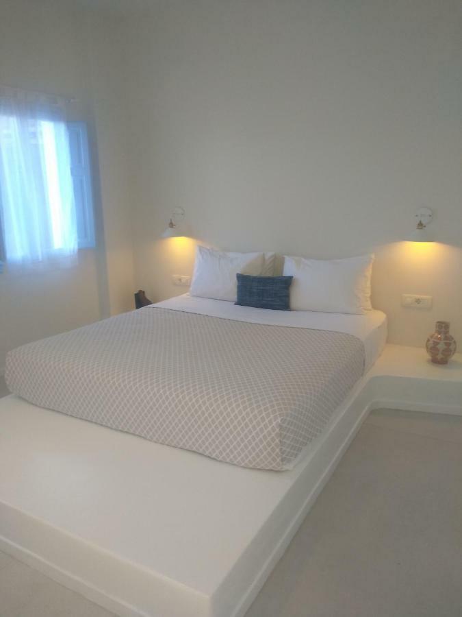 Sol-Mate Suites Oia  Exterior photo
