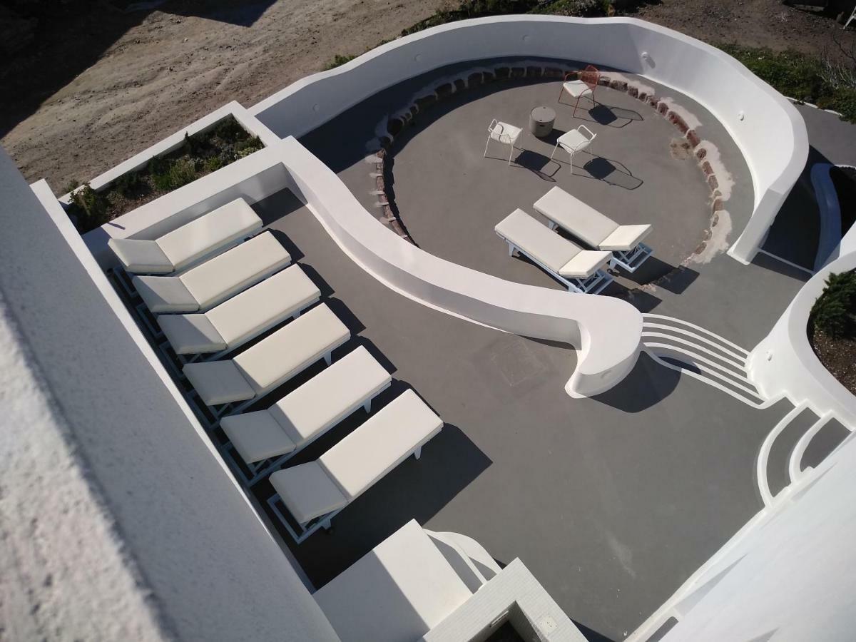 Sol-Mate Suites Oia  Exterior photo