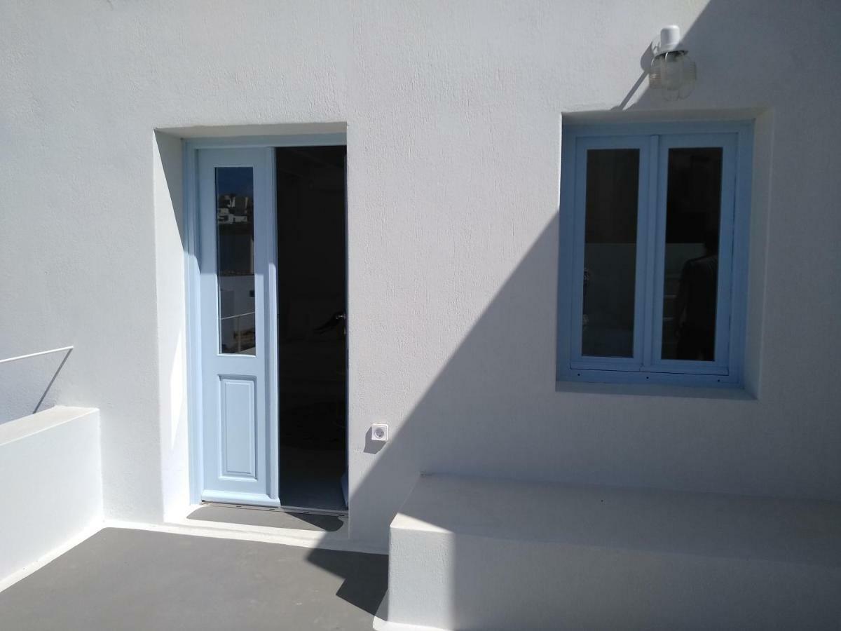 Sol-Mate Suites Oia  Exterior photo