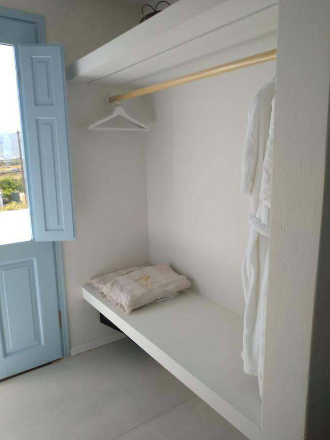 Sol-Mate Suites Oia  Exterior photo